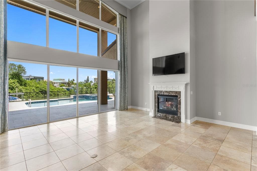 6459 RUBIA CIRCLE photo 9