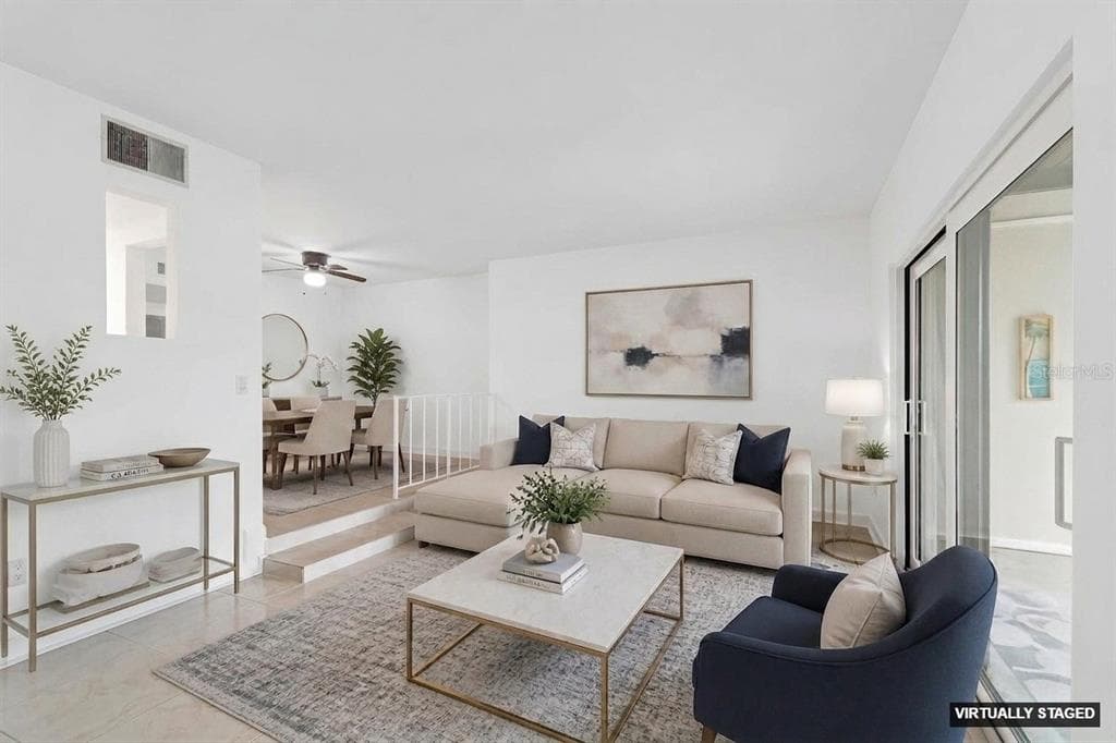 552 PLAZA SEVILLE COURT #97 3