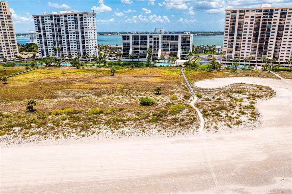 1250 GULF BOULEVARD 302 photo 11