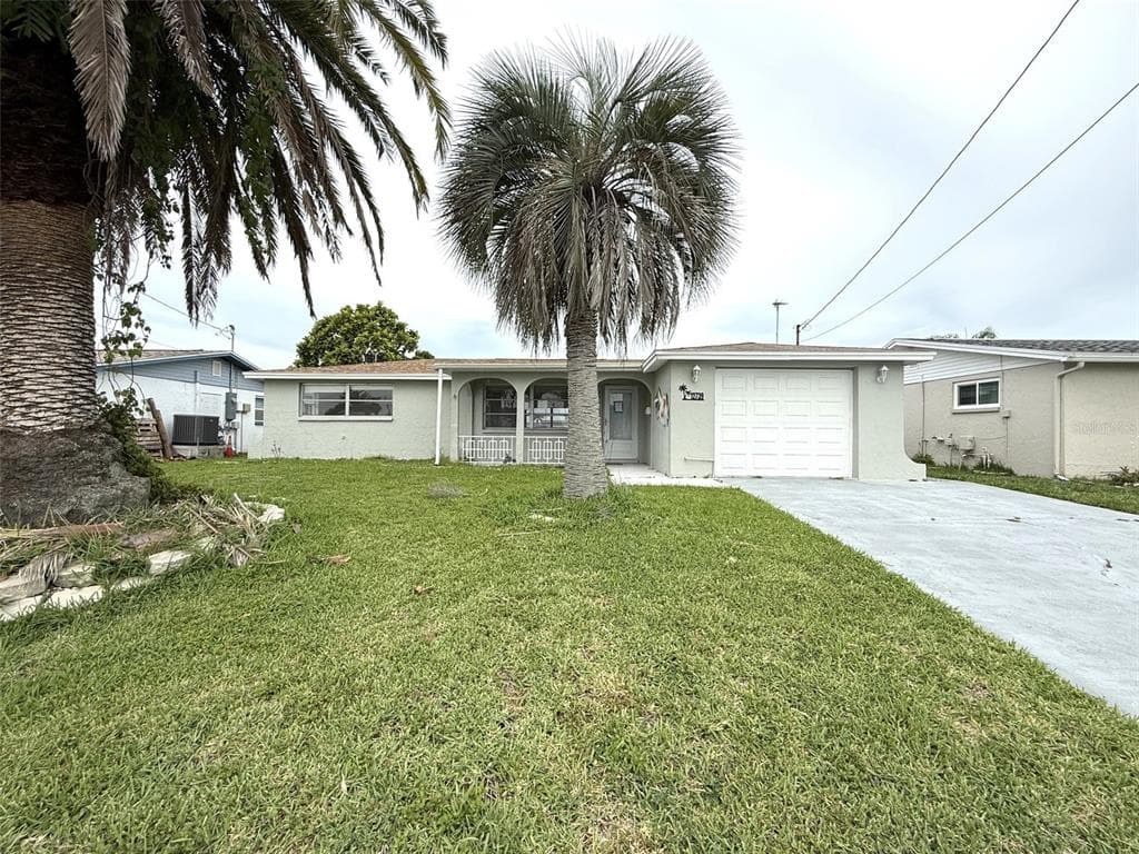 12739 3RD ISLE 1