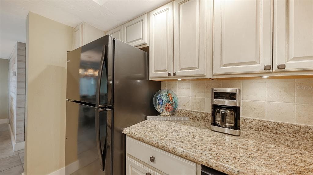 5855 MIDNIGHT PASS ROAD 510 photo 22
