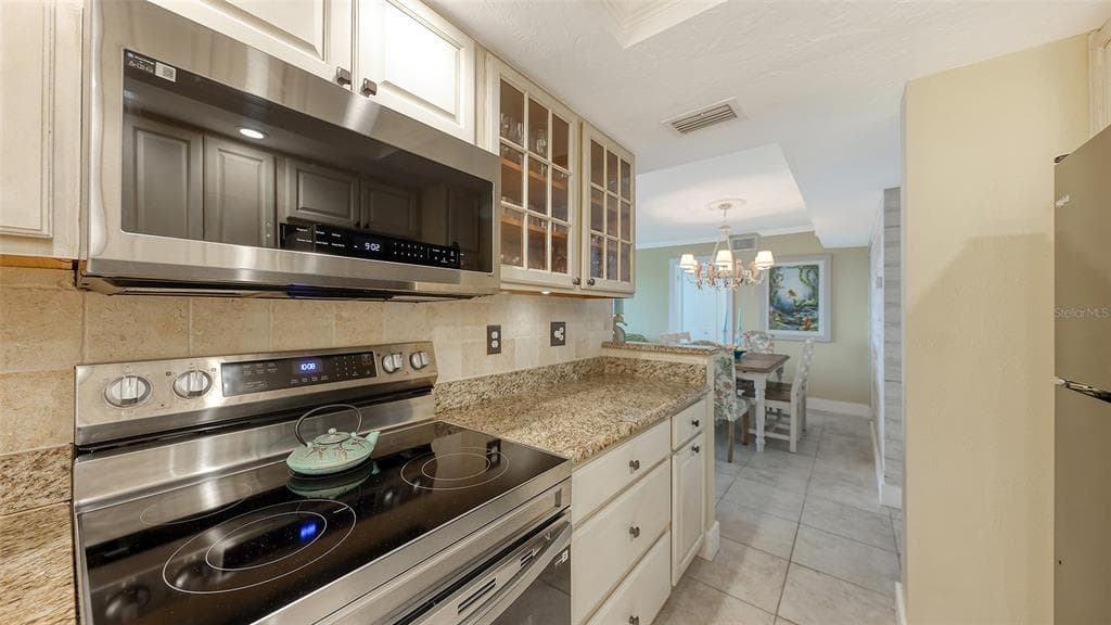 5855 MIDNIGHT PASS ROAD 510 photo 21
