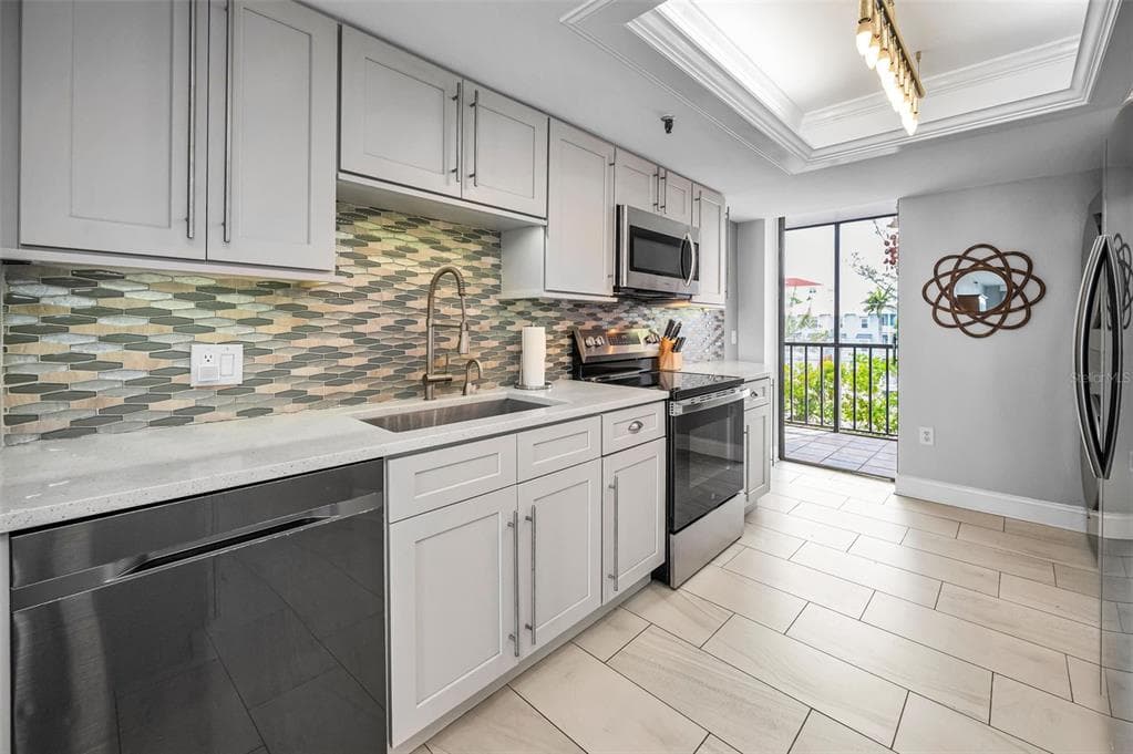 19111 VISTA BAY DRIVE 304 photo 24