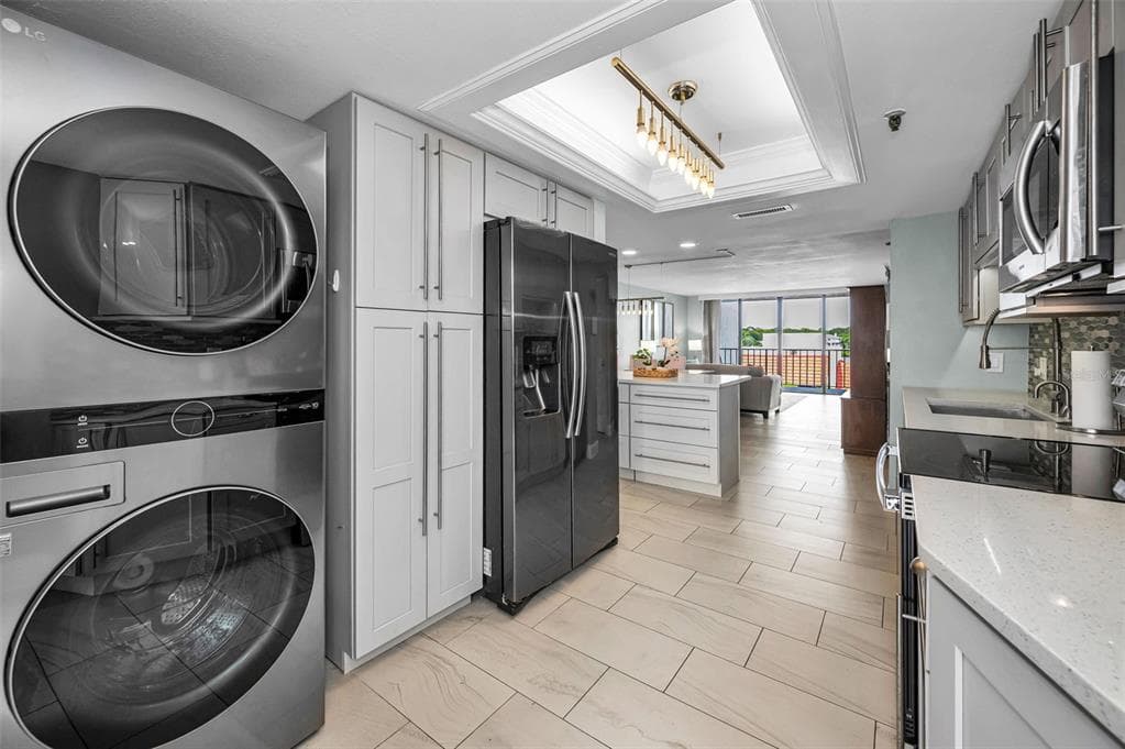 19111 VISTA BAY DRIVE 304 photo 25