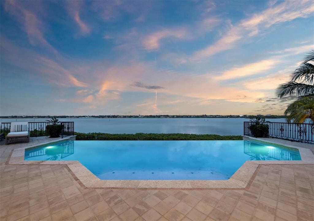 1280 HIDDEN HARBOR WAY 5
