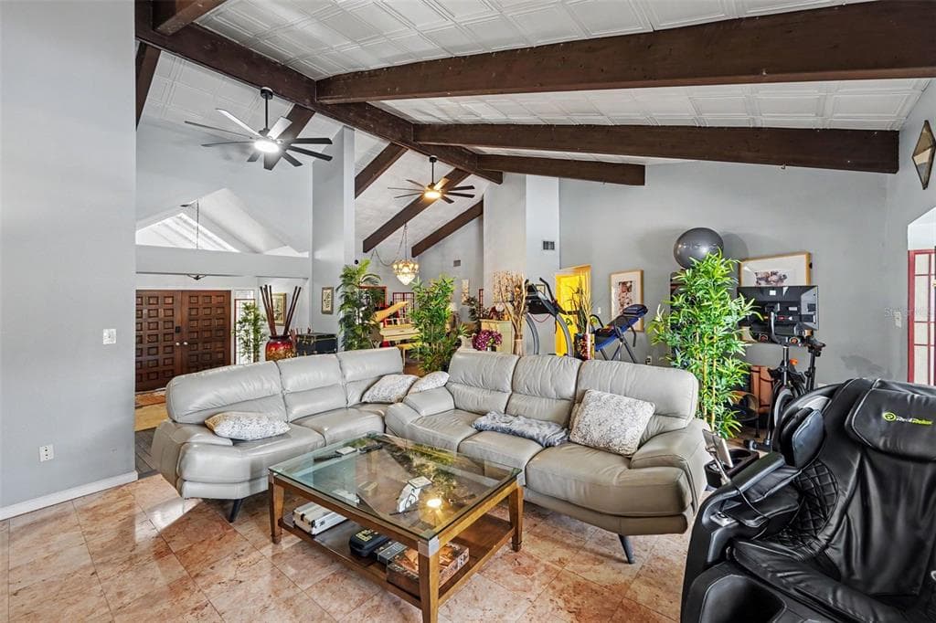 1615 SAINT PAULS DRIVE 2