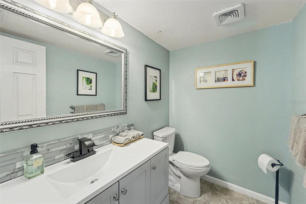 1615 SAINT PAULS DRIVE photo 20