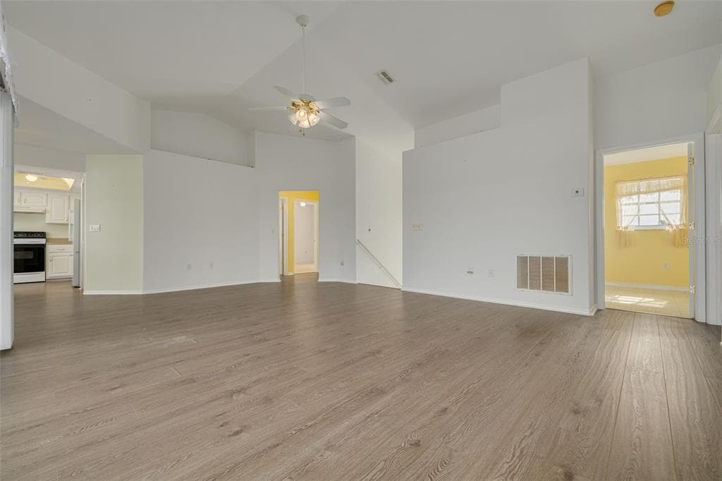 9908 SAN SIERRA WAY photo 13