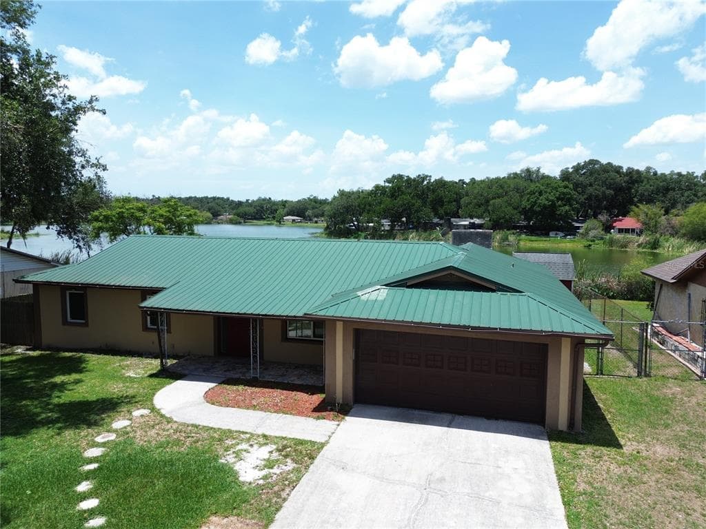 912 SHANGRI LA DRIVE photo 8
