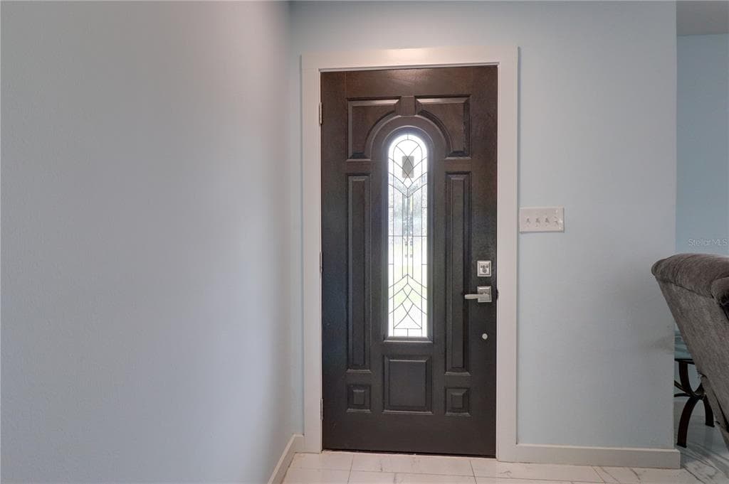 215 TARPON WAY 5