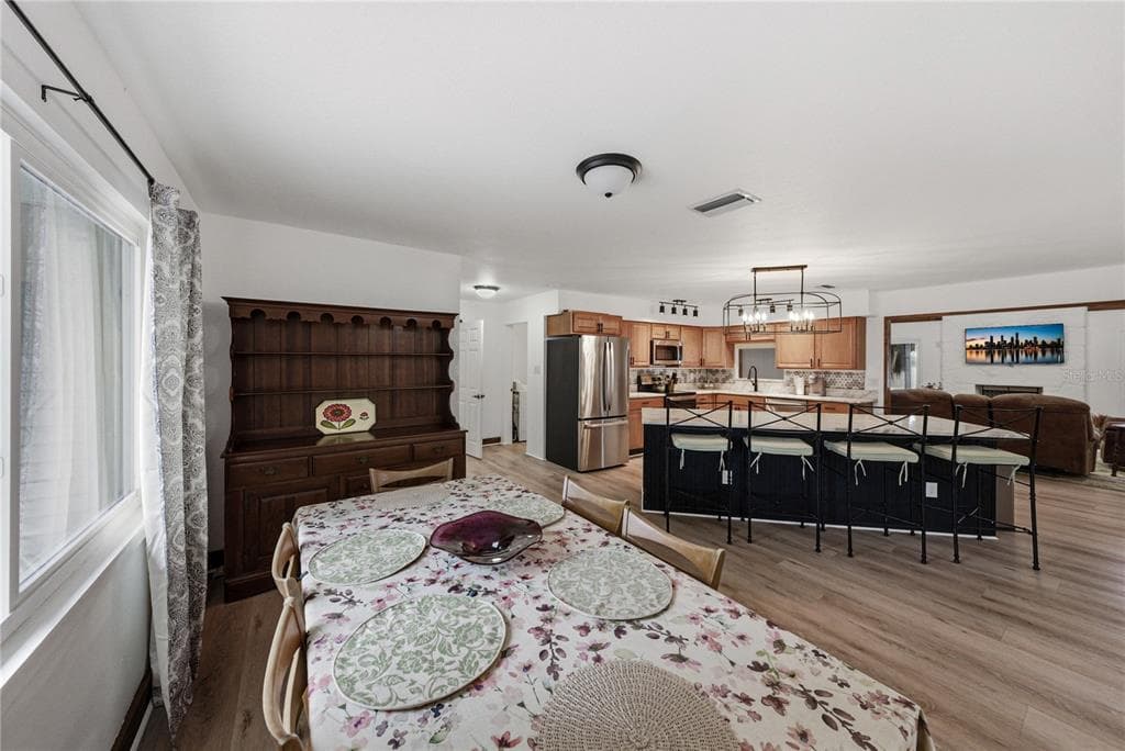 914 MANGHAM ROAD photo 17