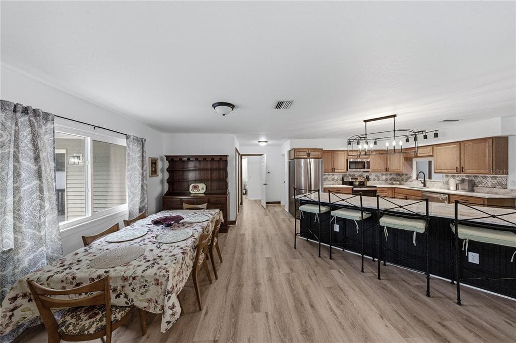914 MANGHAM ROAD photo 15