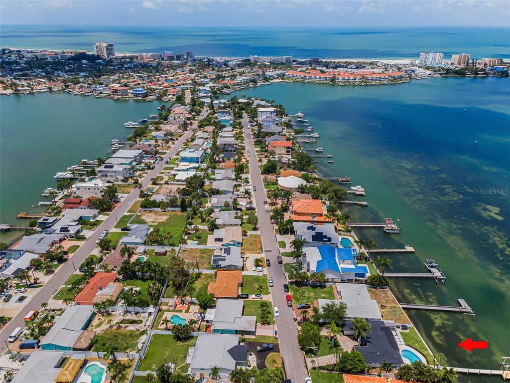 1014 BOCA CIEGA ISLE DRIVE 4