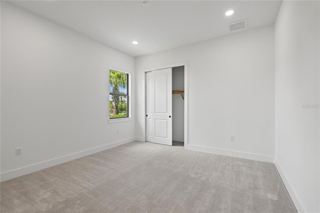 2629 WATERFRONT CIRCLE photo 13