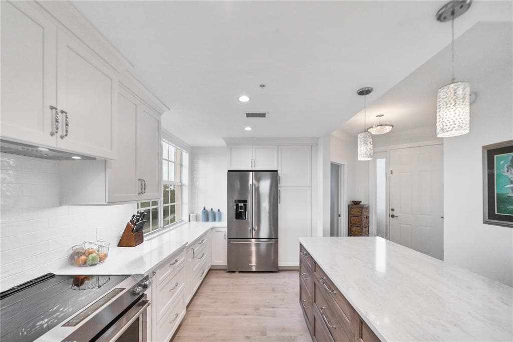 13113 GASPARILLA ROAD #405 3