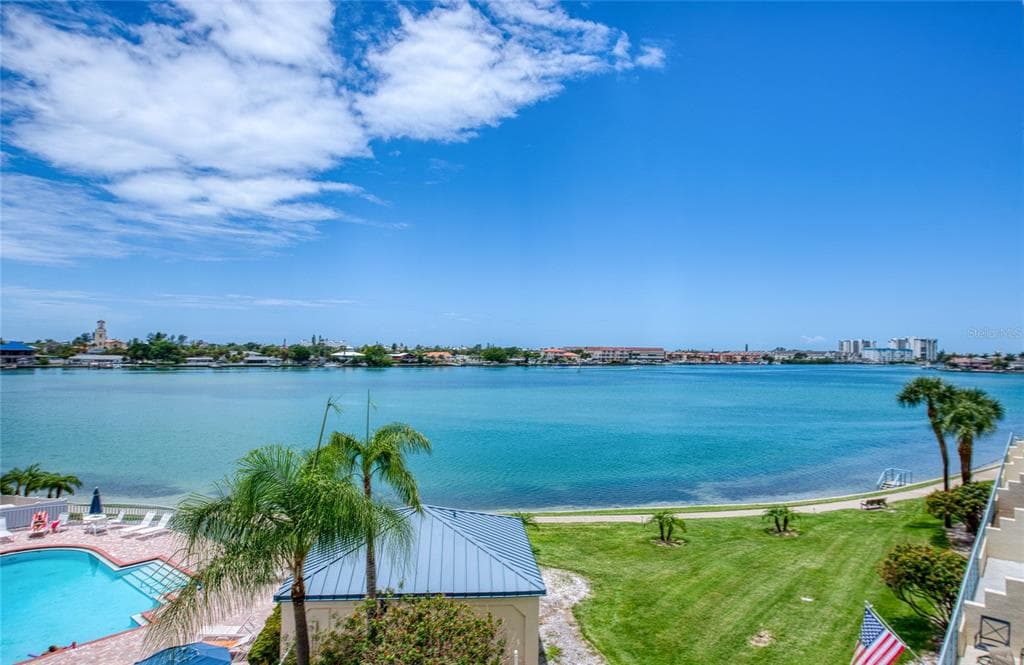 7974 SAILBOAT KEY BOULEVARD S 301 photo 1