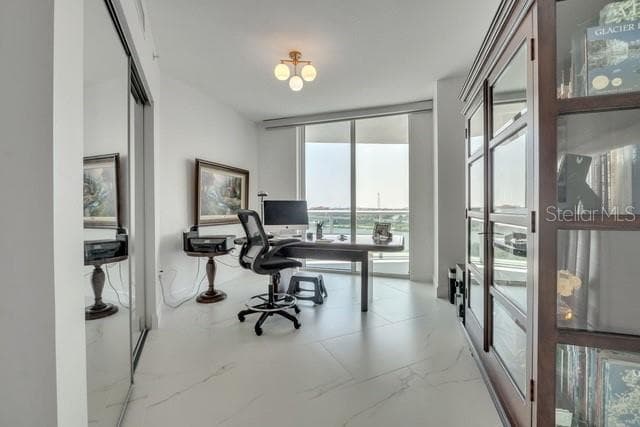 231 RIVERSIDE DRIVE 709-1 photo 14