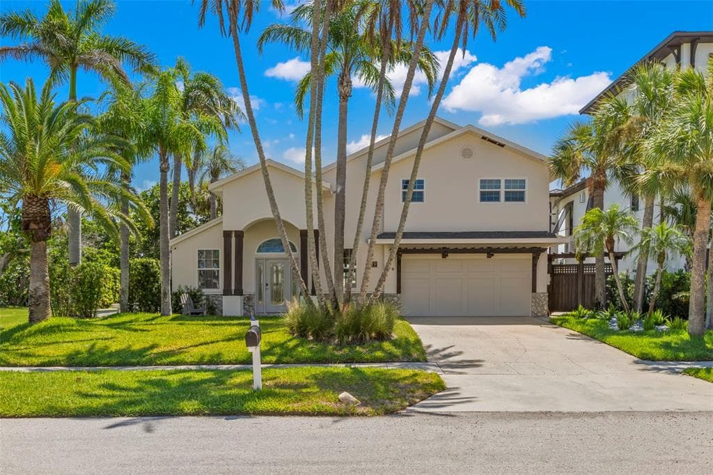 819 BAY ESPLANADE 2