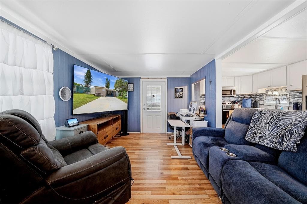 6439 TOWER DRIVE photo 6