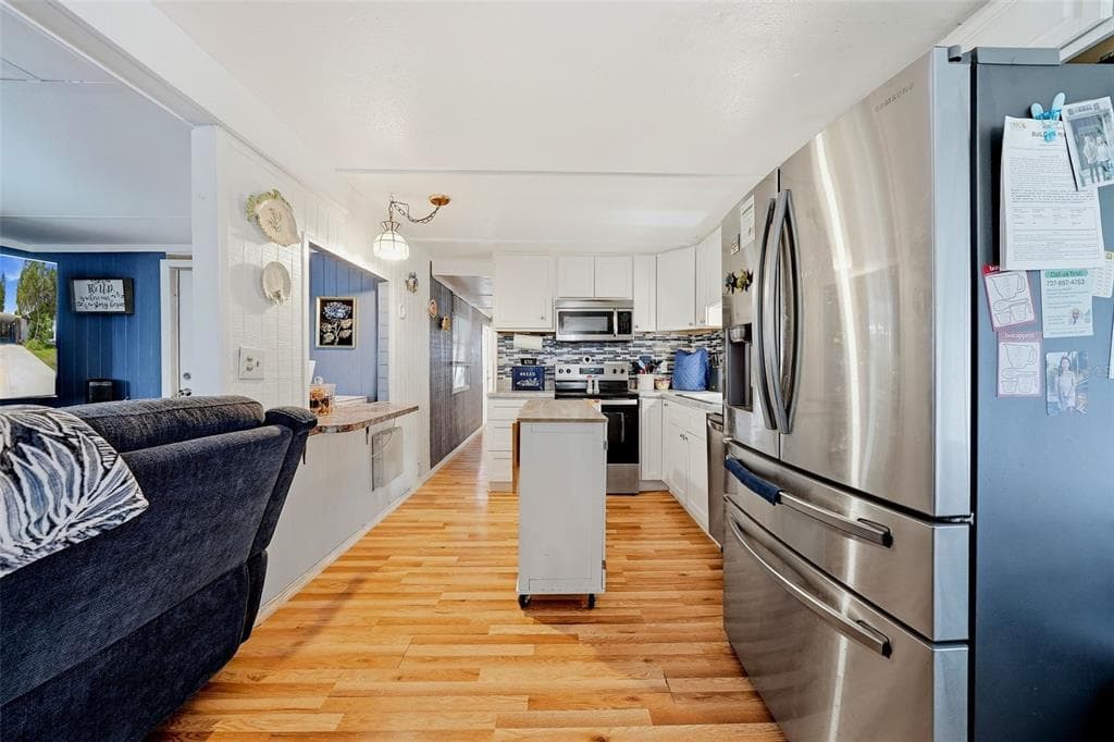 6439 TOWER DRIVE photo 9