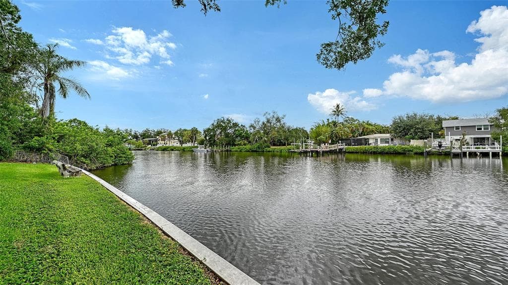 2103 LUSITANIA DRIVE 4