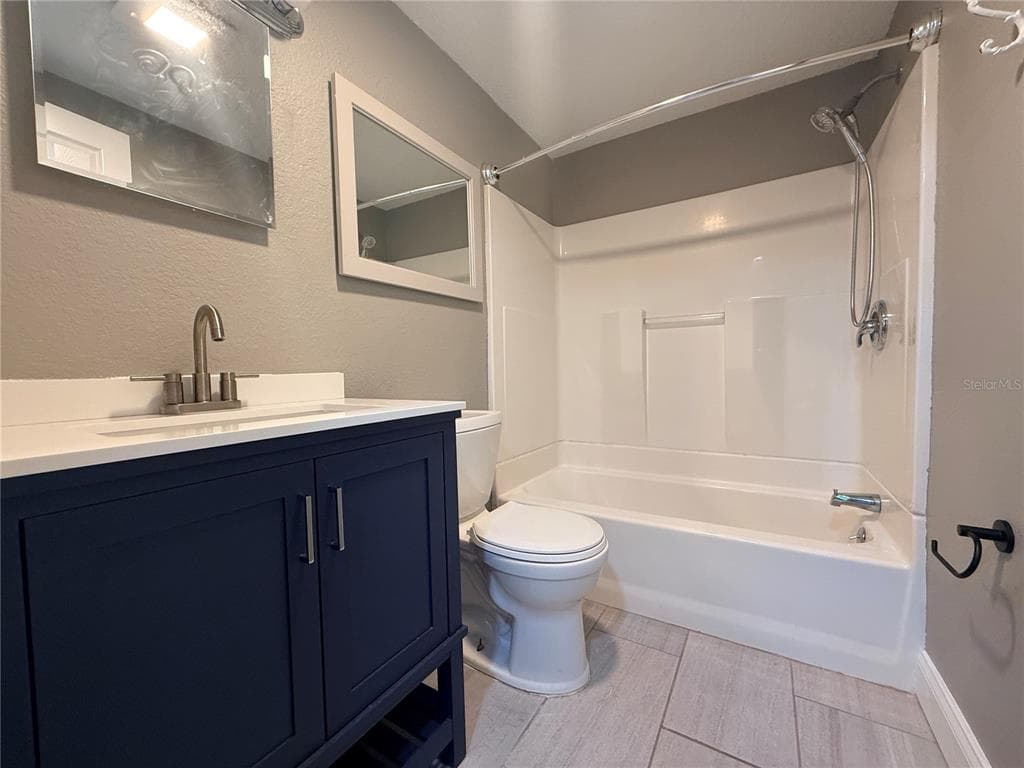 6623 BOATYARD DRIVE 5