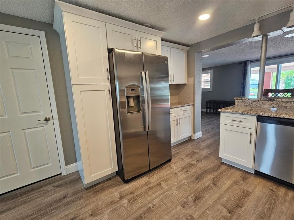 6623 BOATYARD DRIVE photo 10
