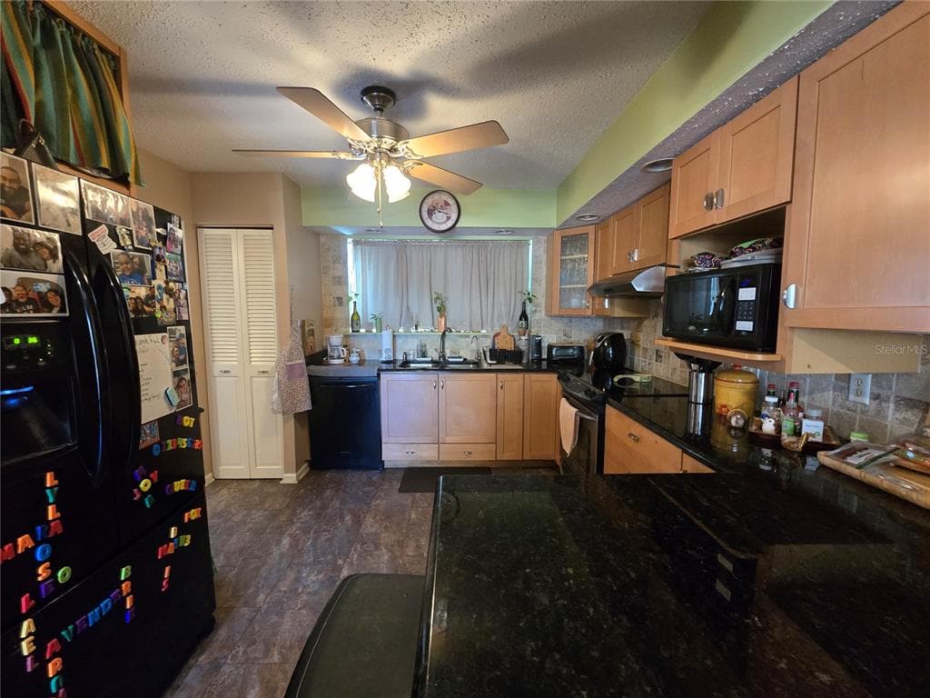 6305 NEWTOWN CIRCLE 5B4 photo 9