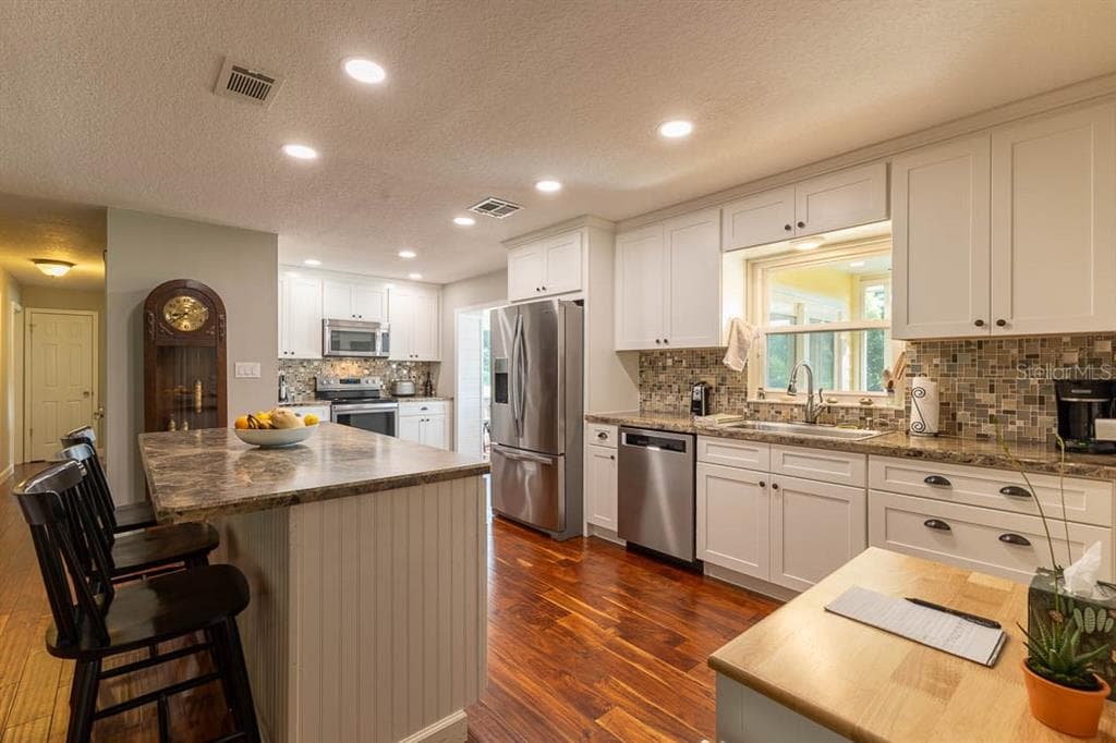 210 WESTLAKE DRIVE photo 23