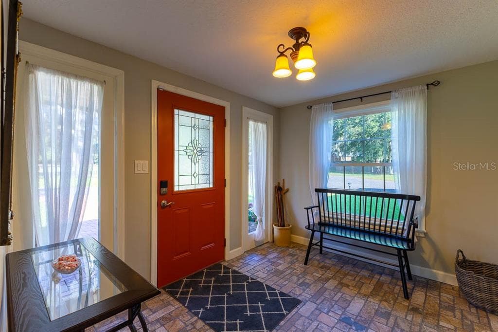 210 WESTLAKE DRIVE 4