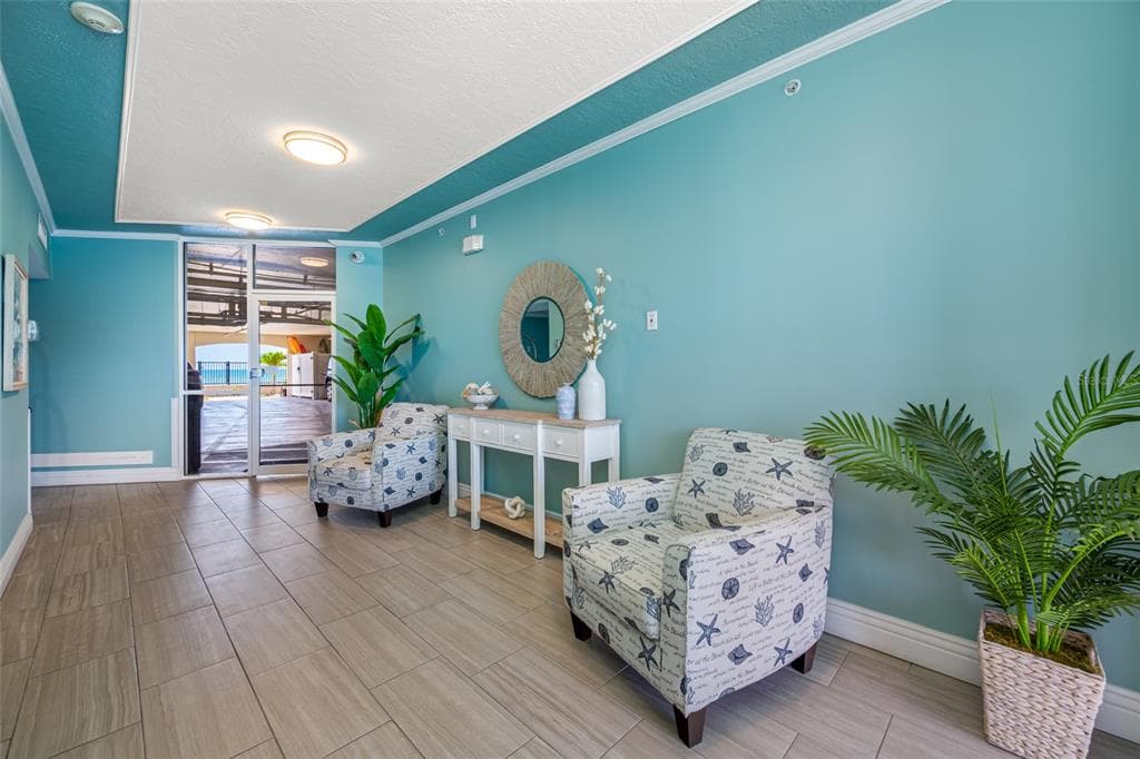 16550 GULF BOULEVARD 645 photo 3