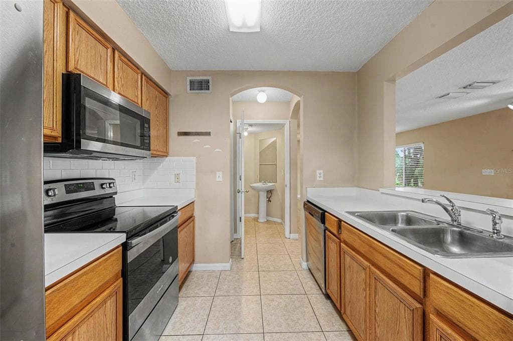 7434 E BANK DRIVE 4