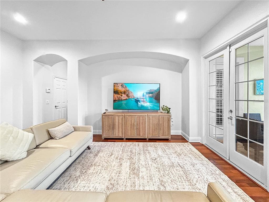 432 ISLEBAY DRIVE photo 14