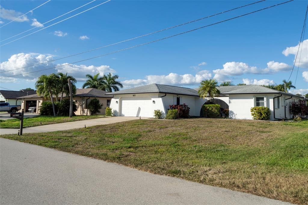1433 SE 28TH TERRACE 3