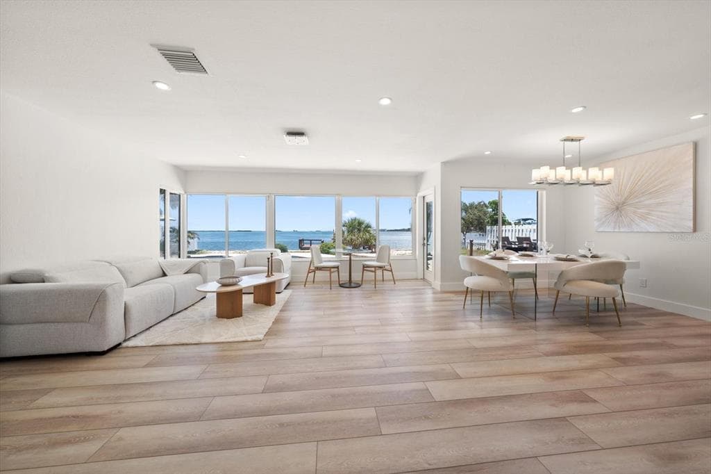 1854 VENETIAN POINT DRIVE photo 8