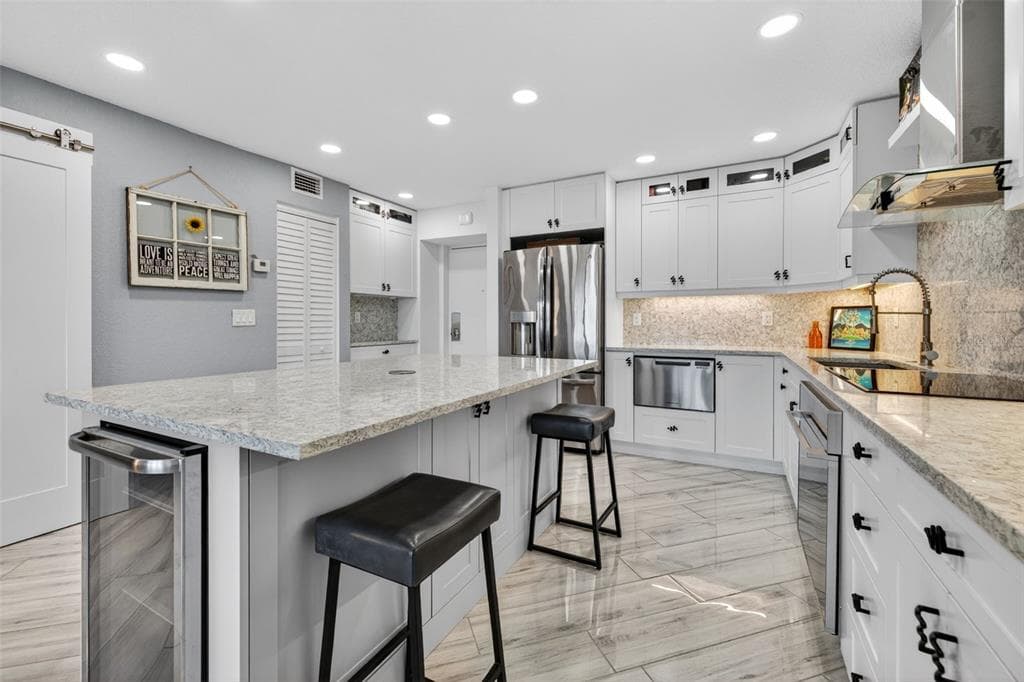 4900 BRITTANY DRIVE S #409 2