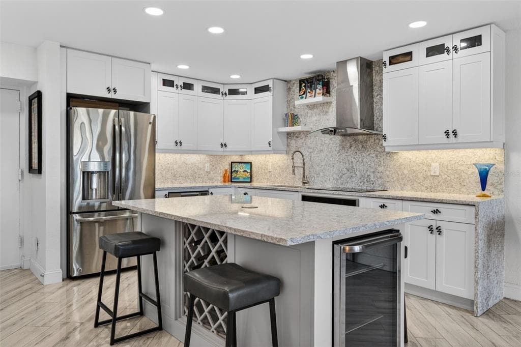 4900 BRITTANY DRIVE S #409 5