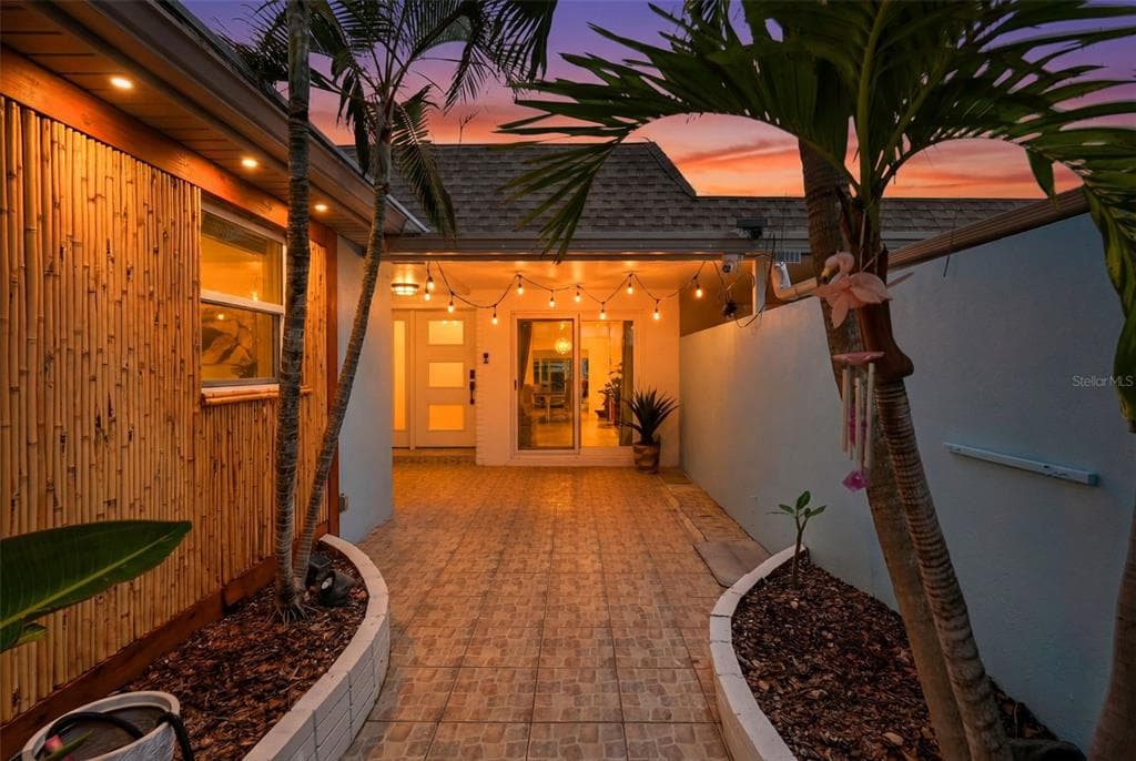573 BOCA CIEGA POINT BOULEVARD N photo 6