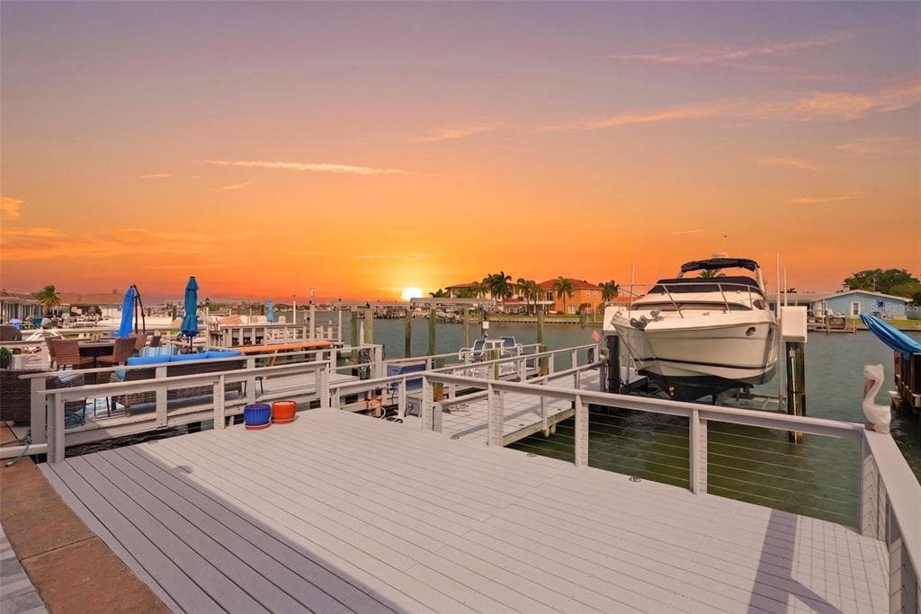 573 BOCA CIEGA POINT BOULEVARD N 1