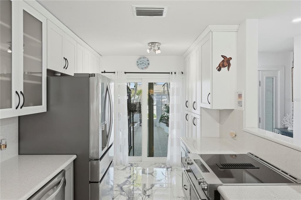 573 BOCA CIEGA POINT BOULEVARD N photo 11
