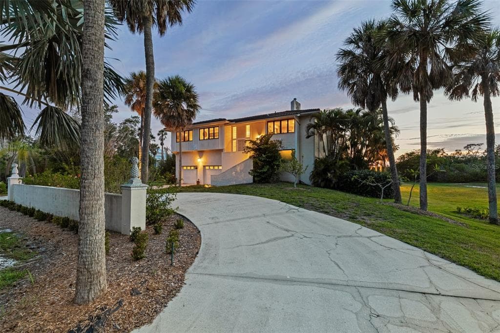609 42ND STREET COURT W 3