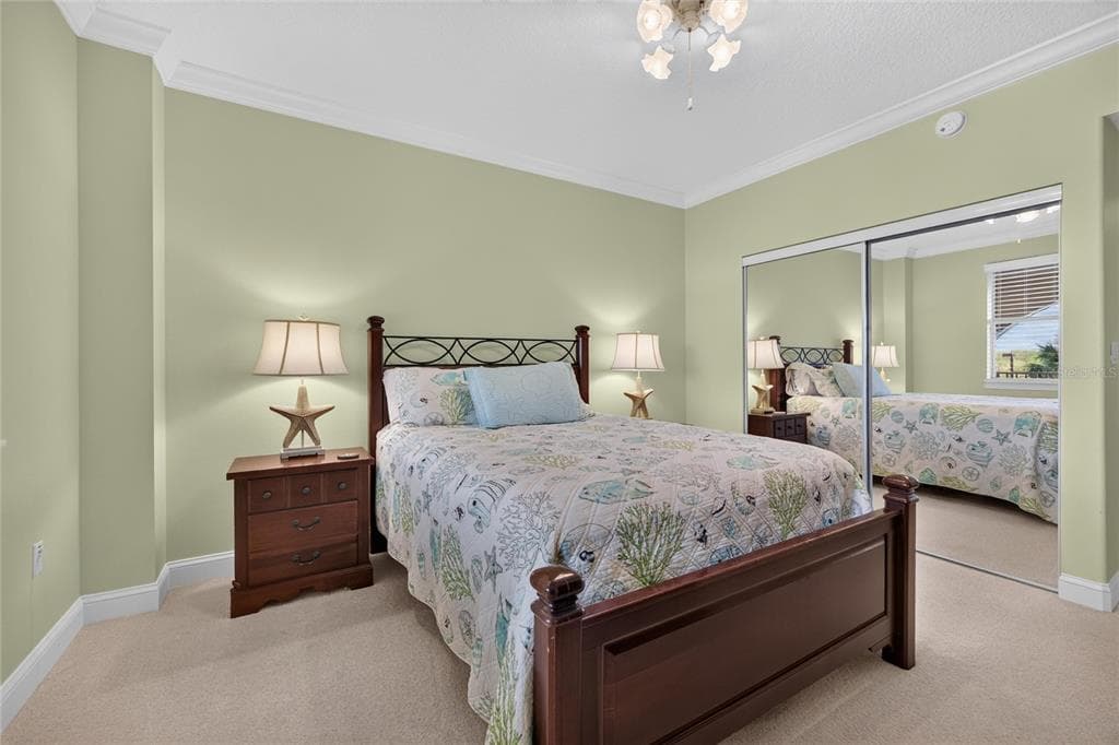 60 SURFVIEW DRIVE 206 photo 19