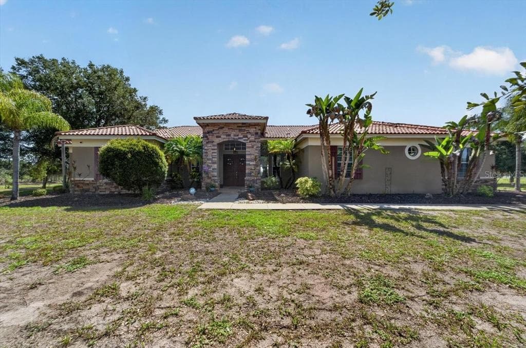 5325 LAKE SIENA DRIVE photo 1