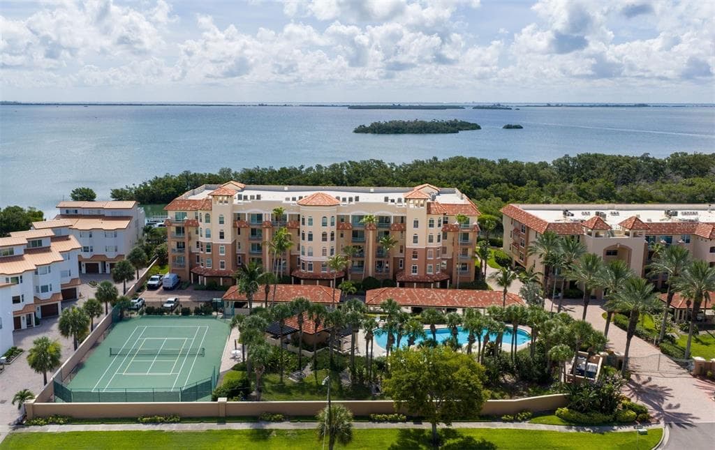 1645 PINELLAS BAYWAY S #A1 1