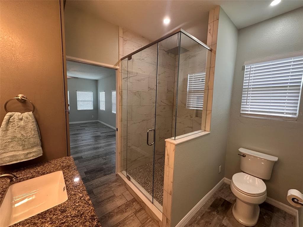 143 AVALON AVENUE photo 21