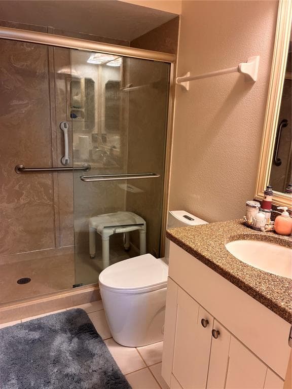 4521 KINGSMERE 6 photo 23