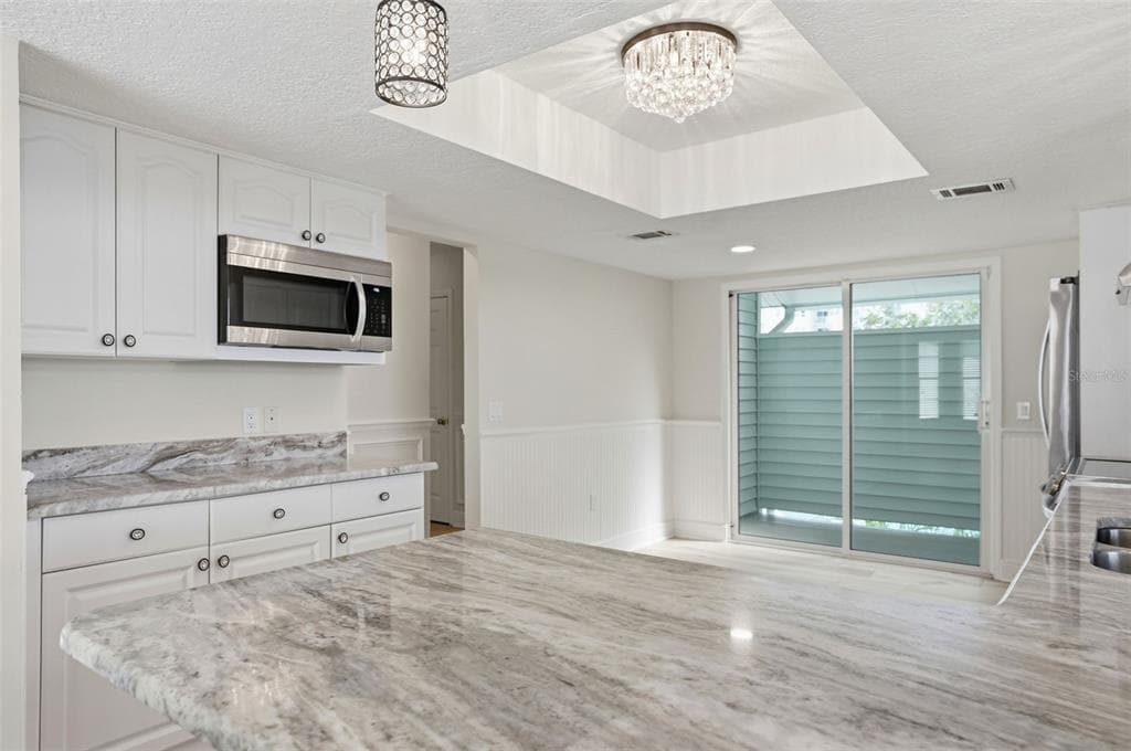 6025 RANDAN COURT photo 25