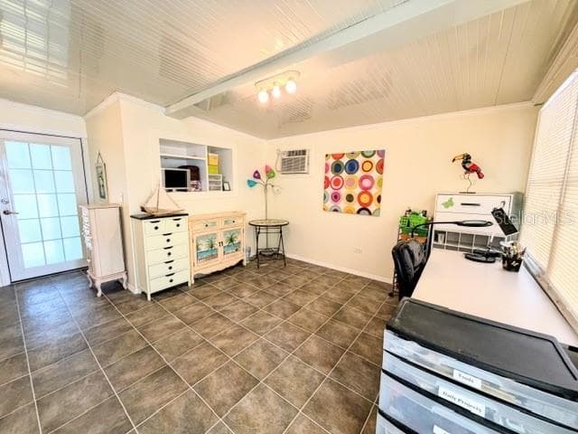 805 S WATERWAY photo 12