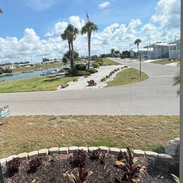 805 S WATERWAY 3