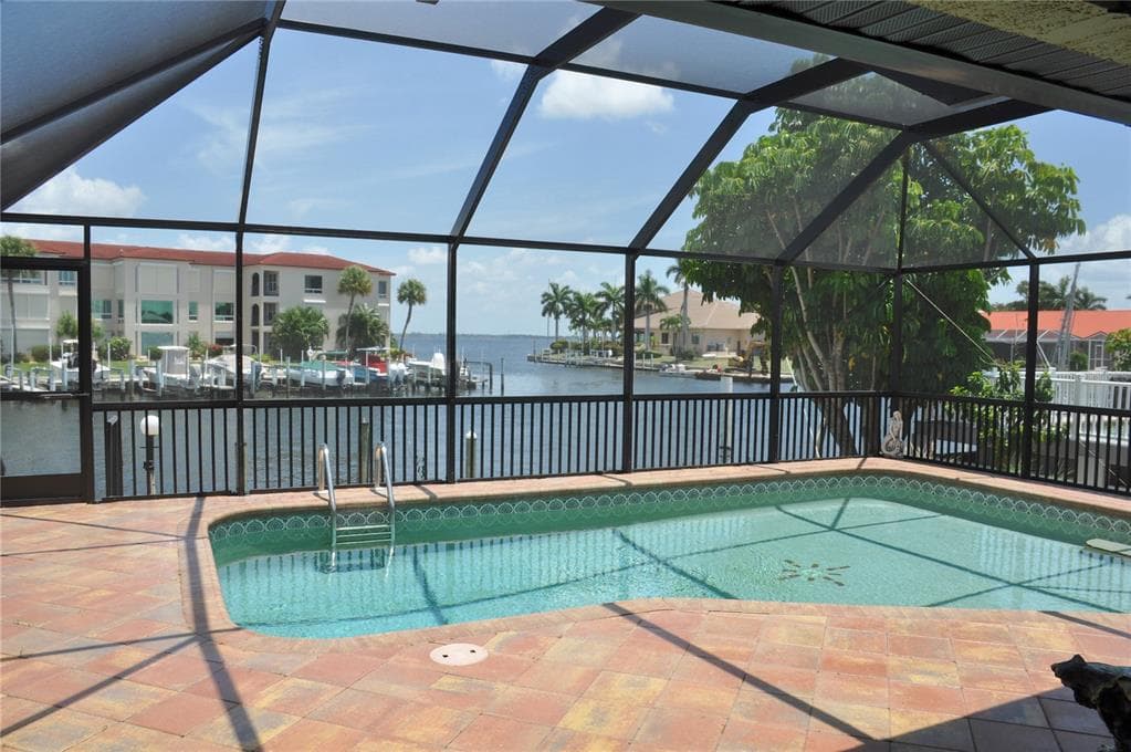 2750 AQUA COURT 2